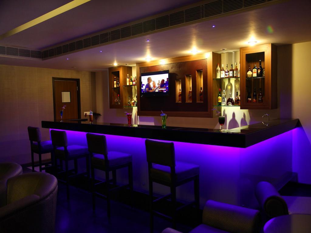 Continent Nakodar Hotel & Resorts Exteriör bild