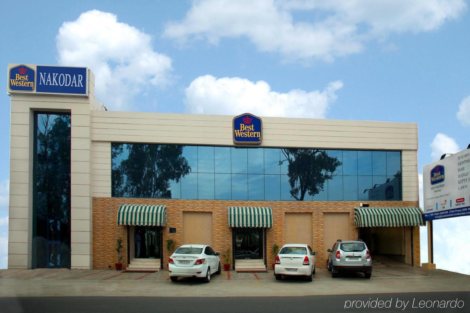 Continent Nakodar Hotel & Resorts Exteriör bild